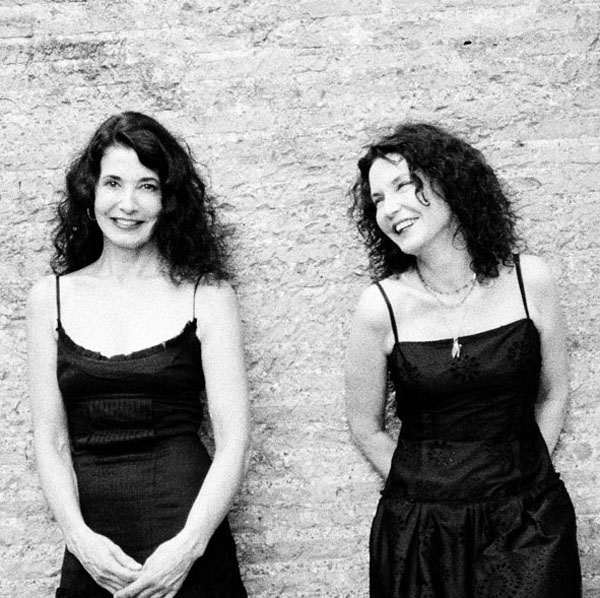 The dazzling pianism of Katia and Marielle Labèque – Le pianisme ...